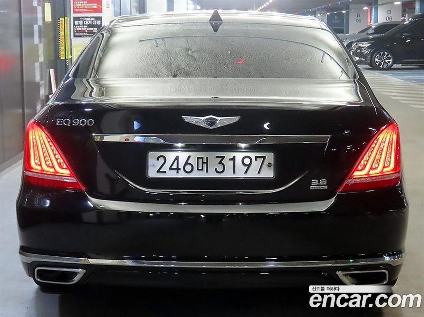 Genesis EQ900 2016