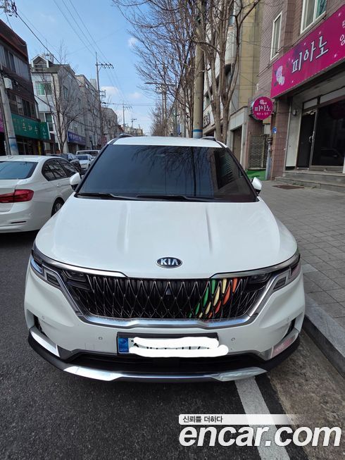 Kia Canival 2021
