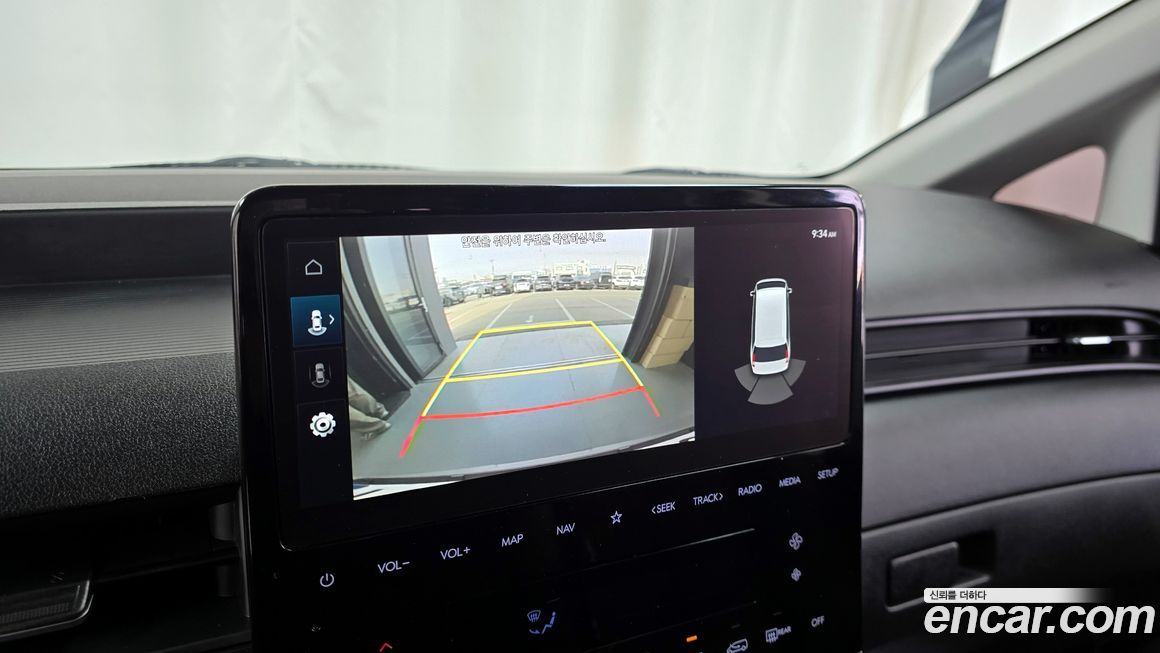 Hyundai Staria 2023