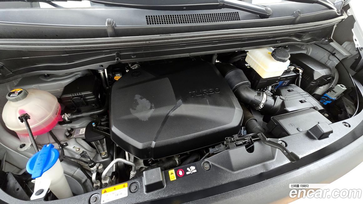 Hyundai Staria 2023