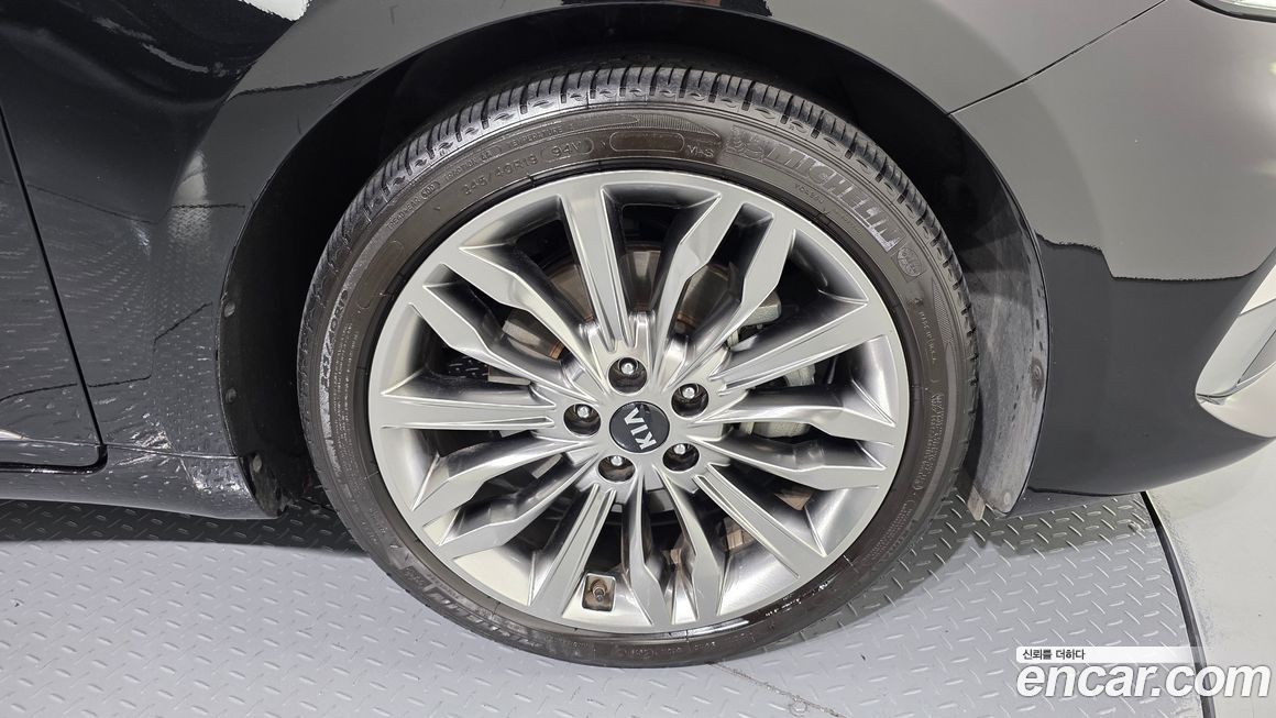 Kia K7 2020