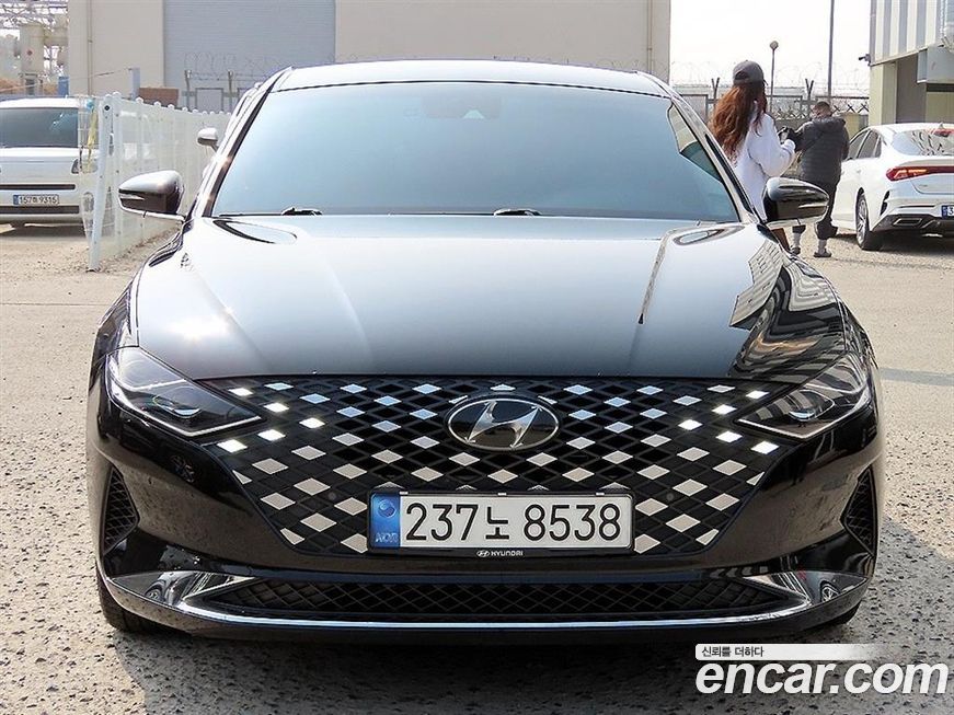 Hyundai Grandeur 2020