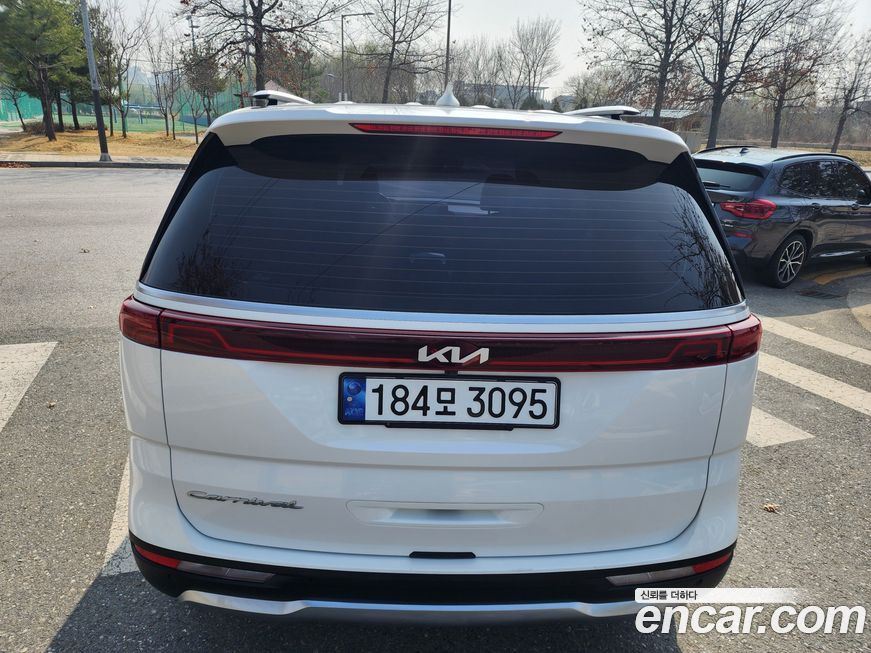 Kia Canival 2021
