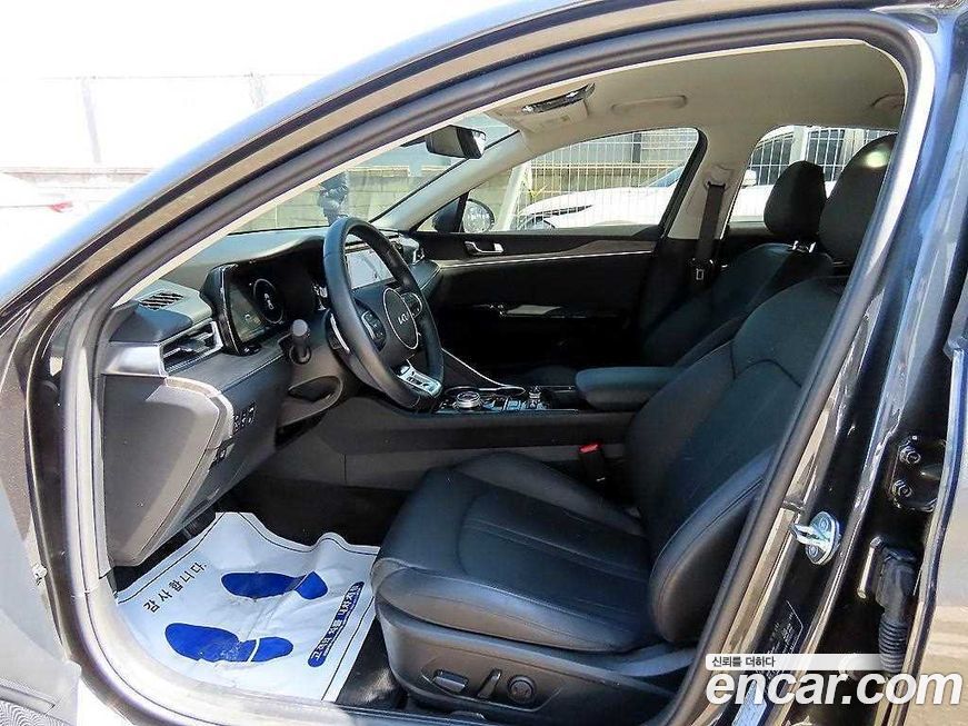 Kia K5 2023