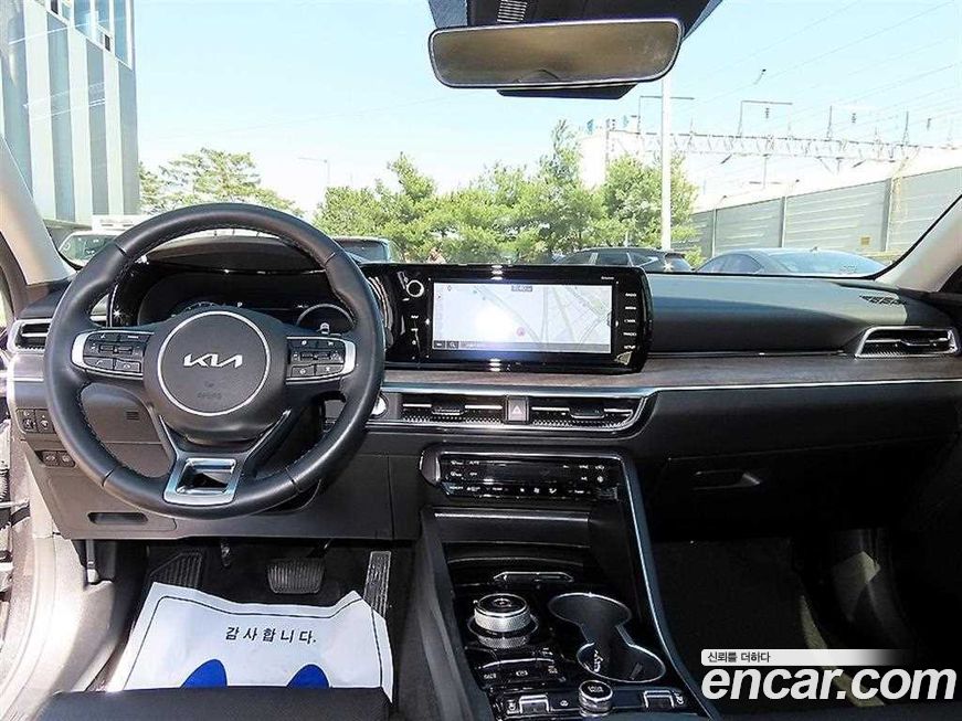 Kia K5 2023