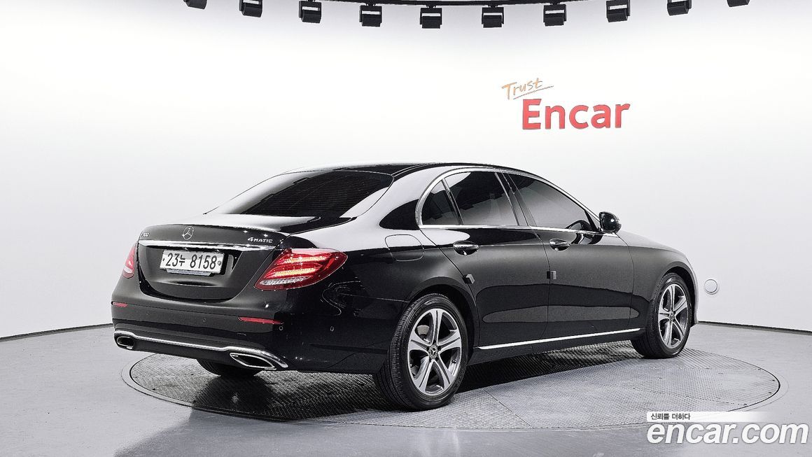Mercedes-Benz E-Class 2018