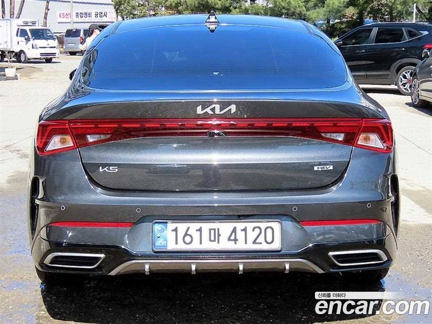 Kia K5 2023