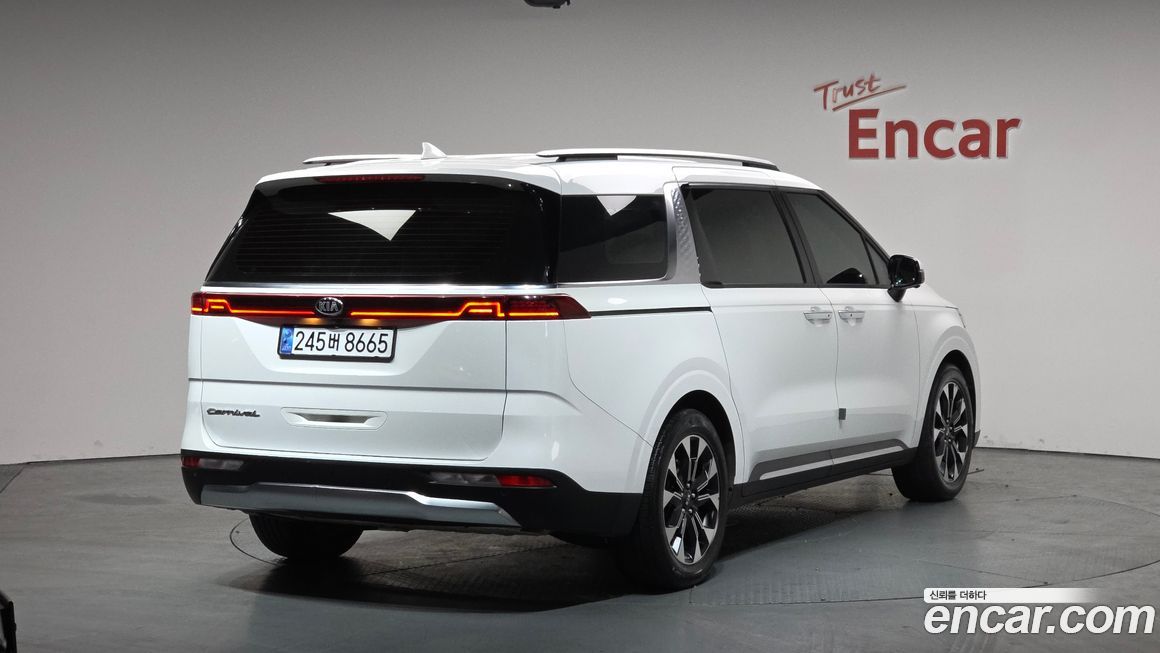 Kia Canival 2021