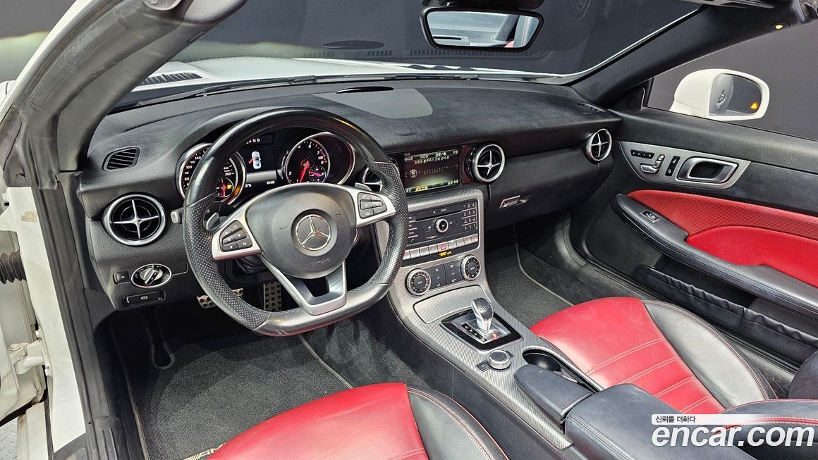 Mercedes-Benz SLC-Class 2019
