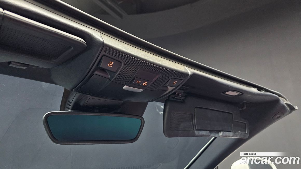 Mercedes-Benz SLC-Class 2019