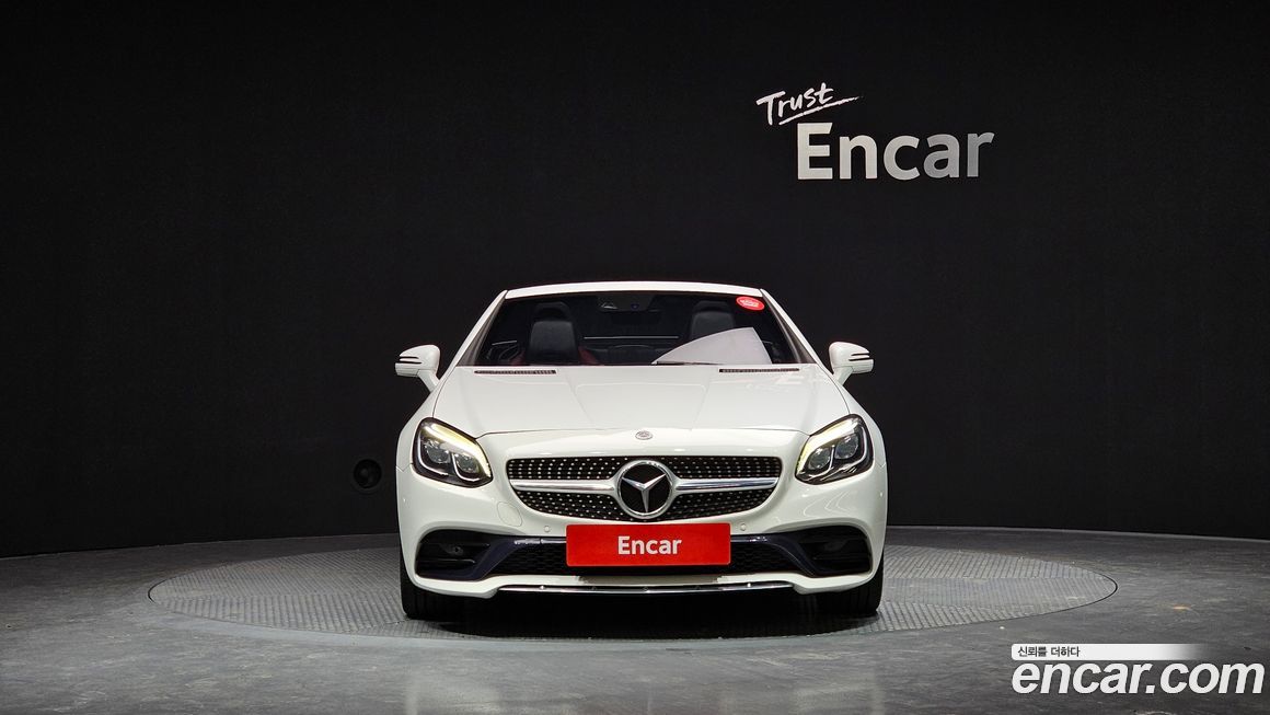 Mercedes-Benz SLC-Class 2019