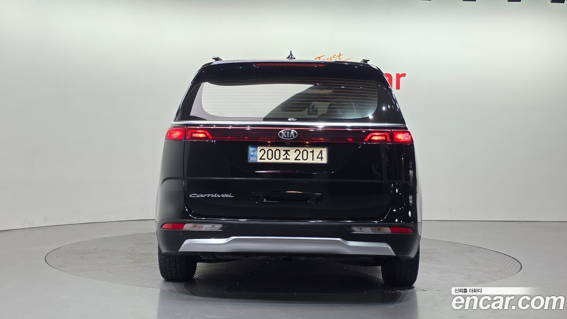 Kia Canival 2021