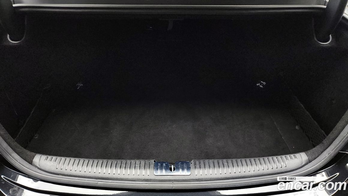 Genesis G90 2019