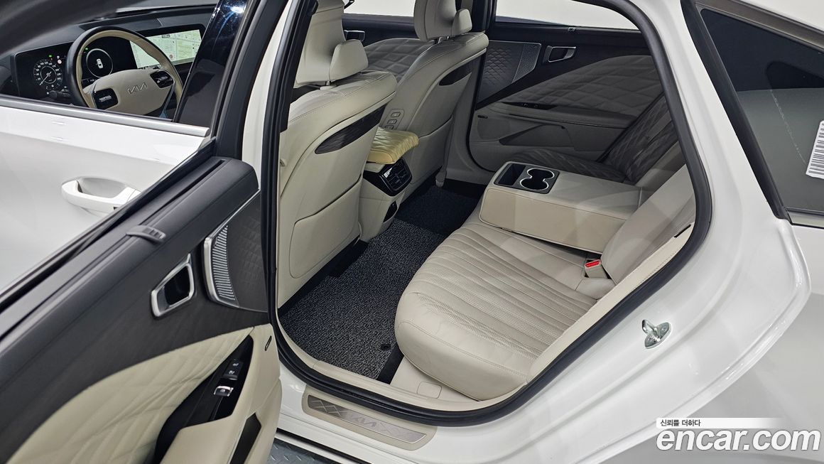 Kia K8 2023