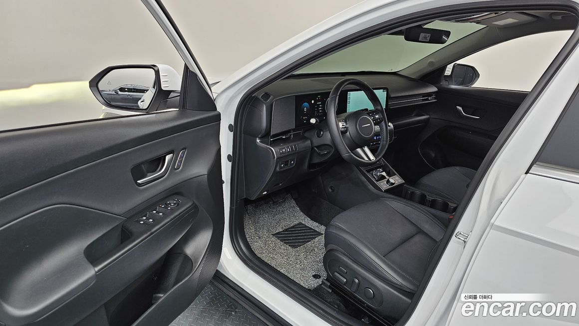 Hyundai Kona 2025