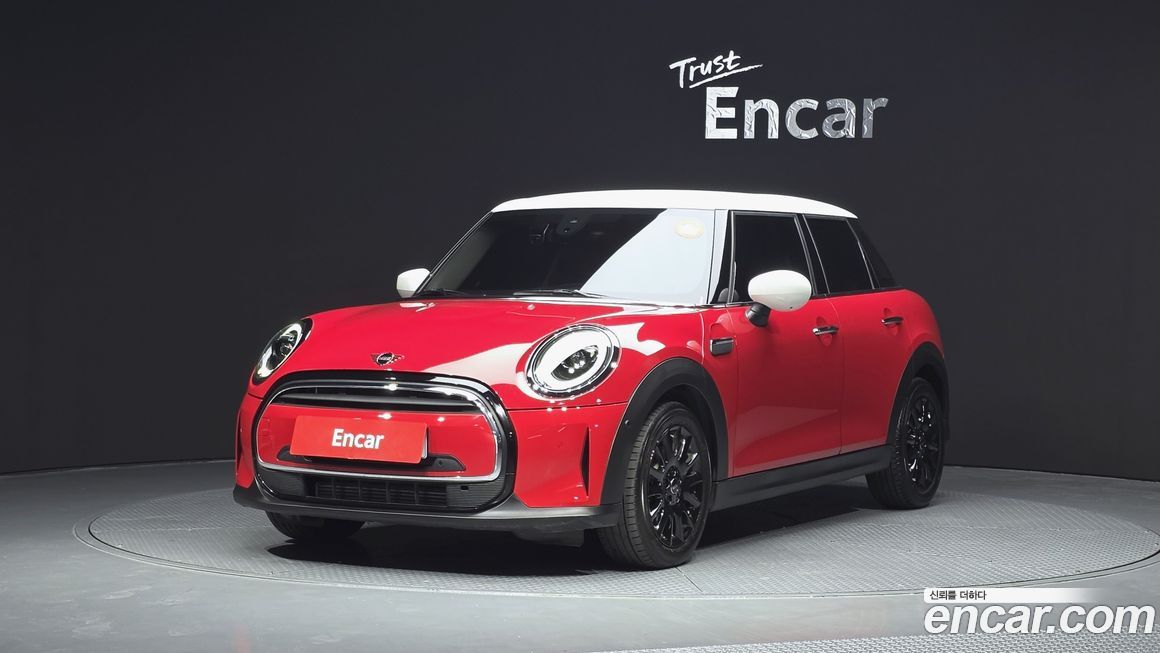 Mini Cooper 2024