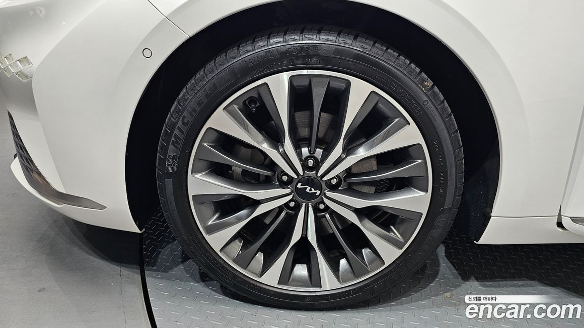 Kia K8 2023