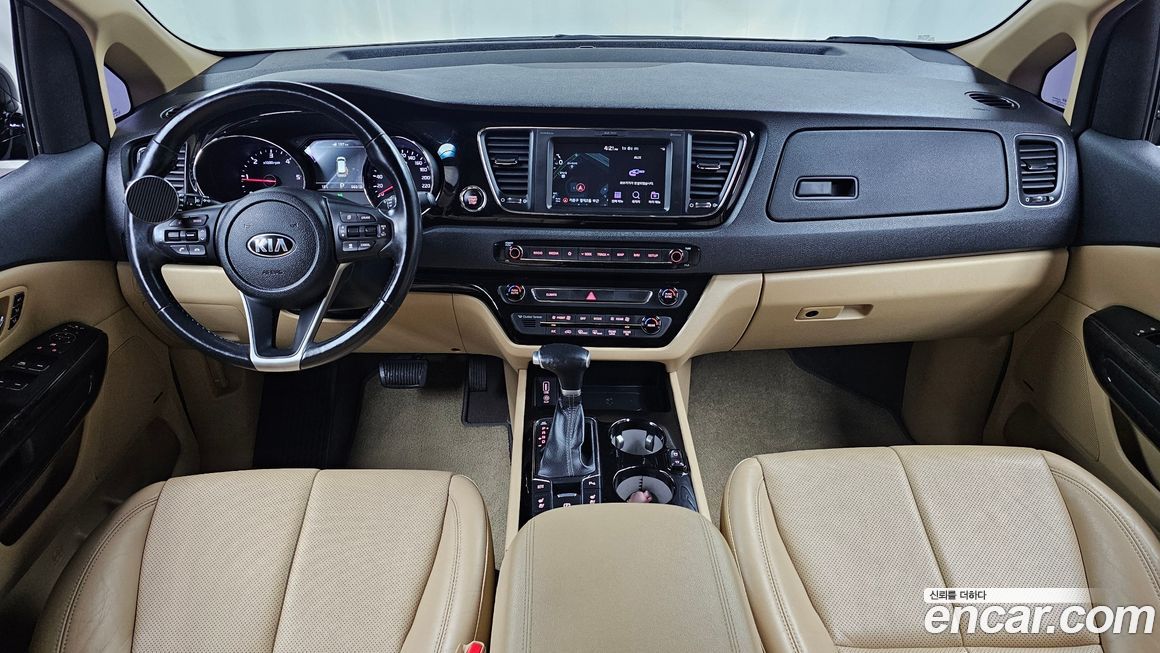 Kia Canival 2019