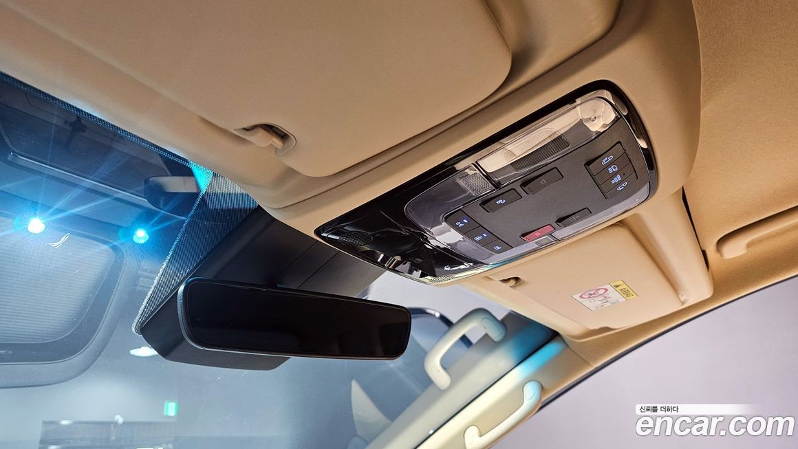 Hyundai Staria 2024