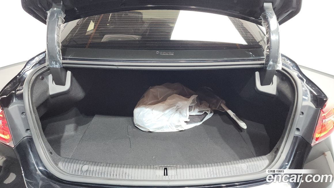 Renault-KoreaSamsung SM6 2022