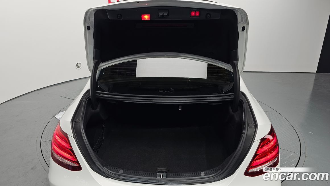 Mercedes-Benz E-Class 2017