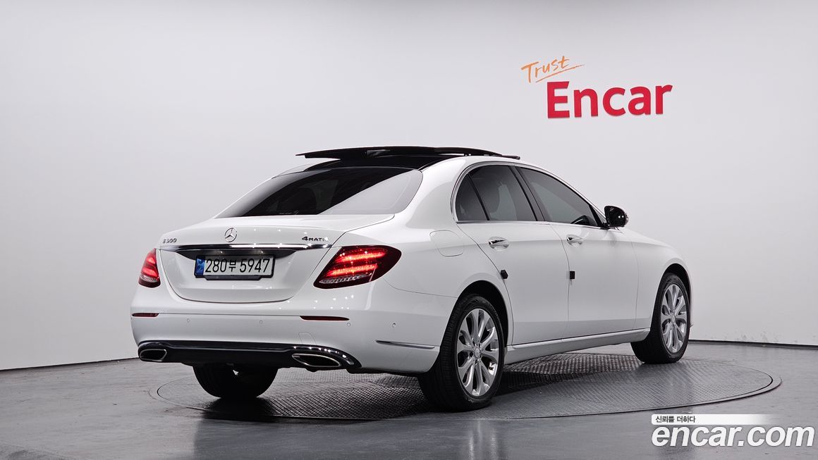 Mercedes-Benz E-Class 2017