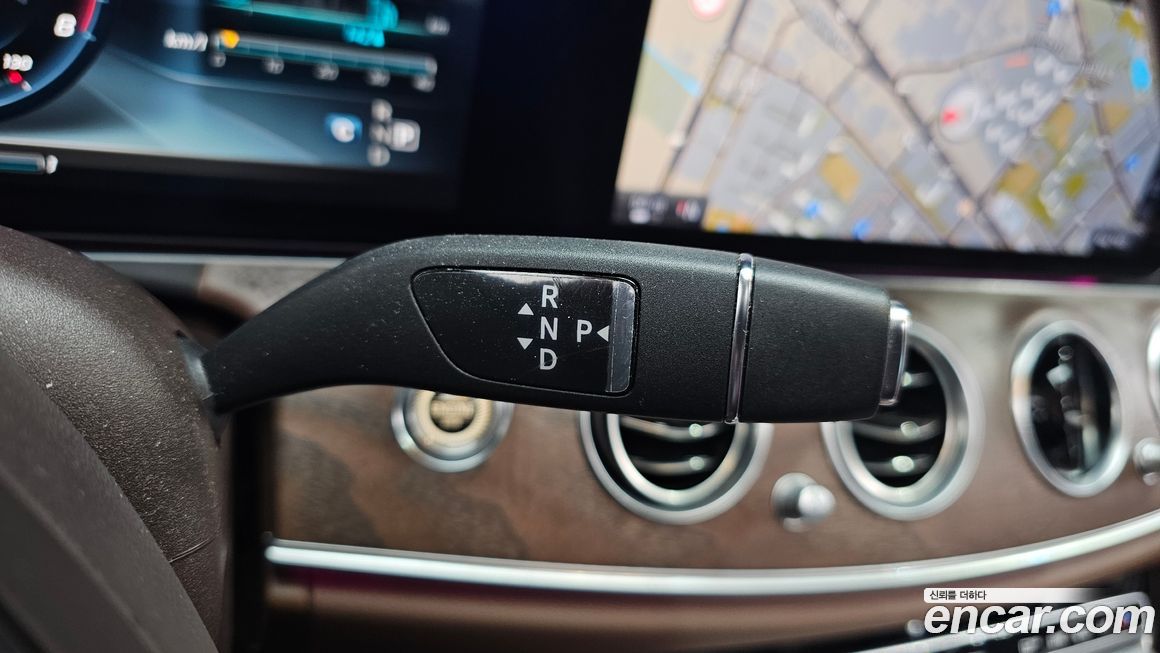 Mercedes-Benz E-Class 2017