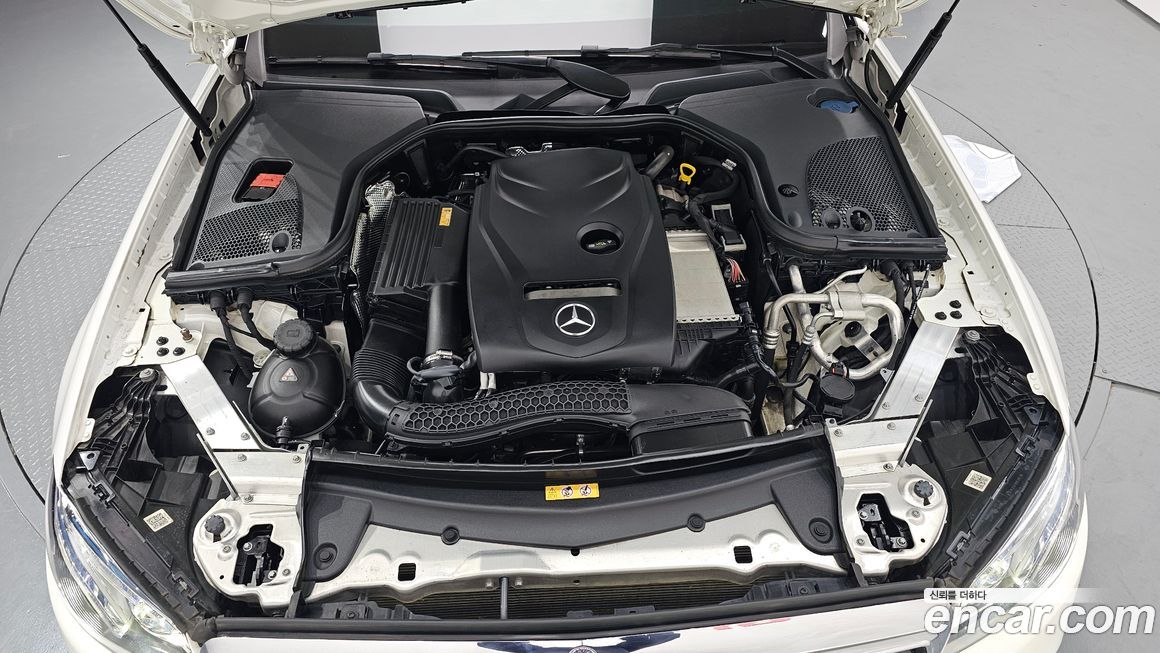 Mercedes-Benz E-Class 2017