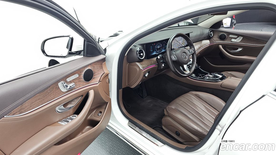 Mercedes-Benz E-Class 2017