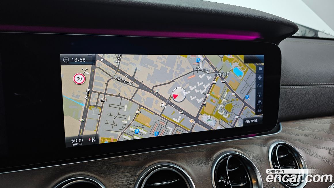 Mercedes-Benz E-Class 2017