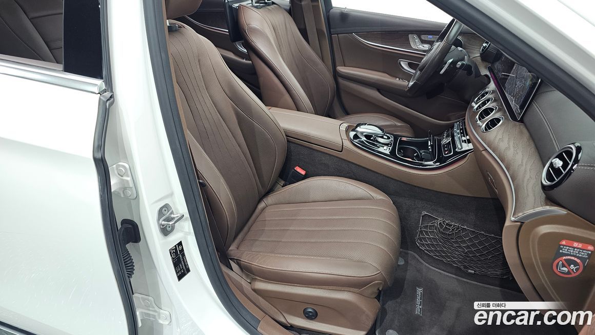 Mercedes-Benz E-Class 2017