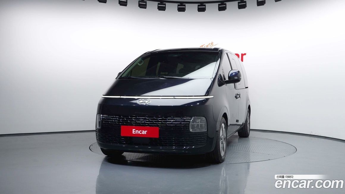 Hyundai Staria 2022