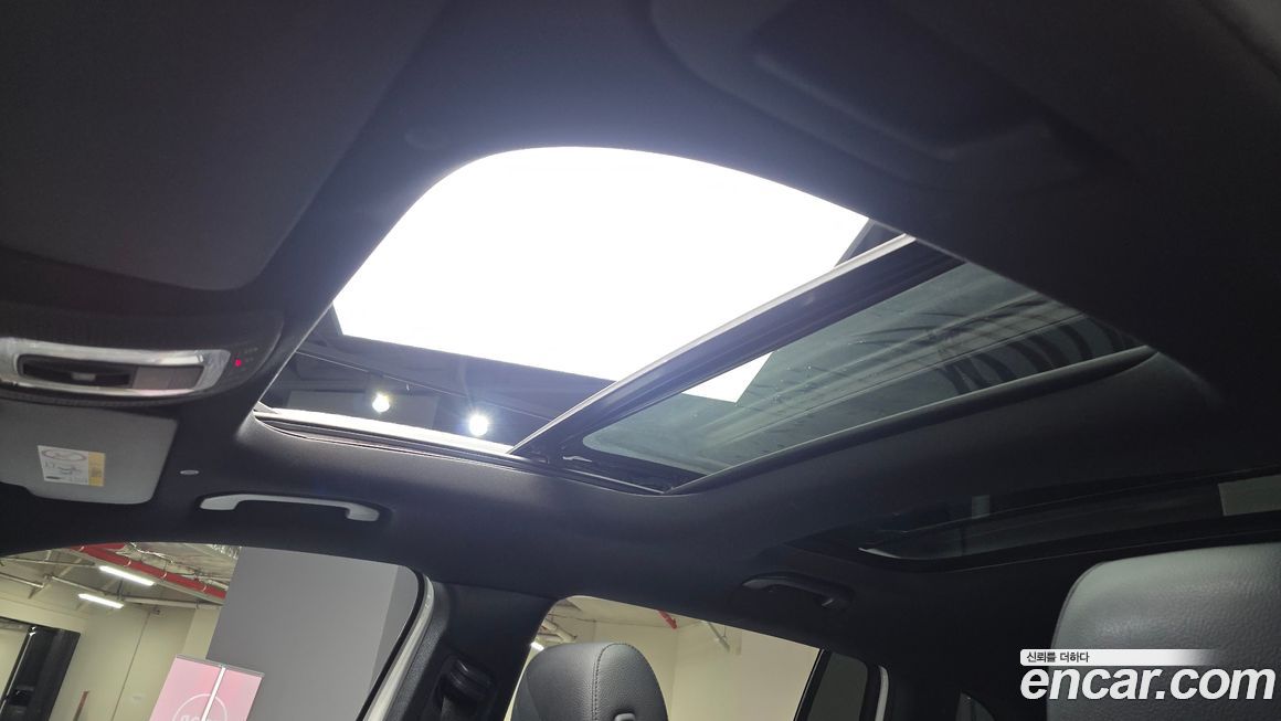 Mercedes-Benz GLB-Class 2021