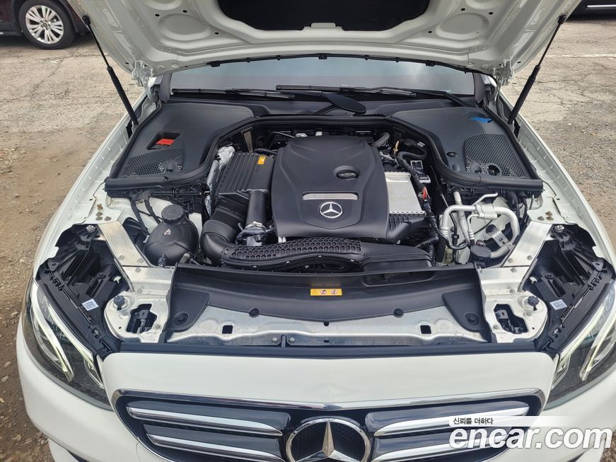 Mercedes-Benz E-Class 2020