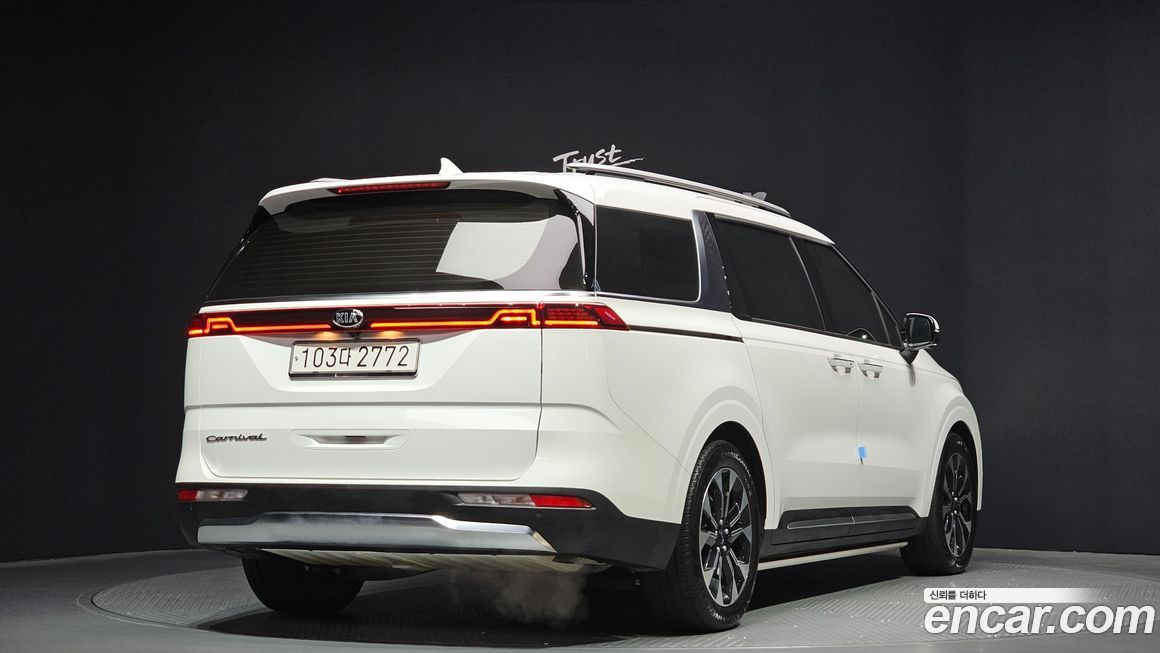 Kia Canival 2021