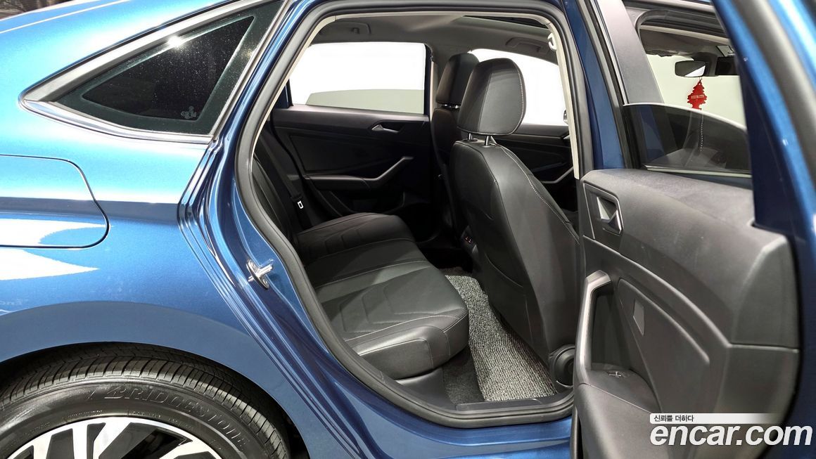 Volkswagen Jetta 2021