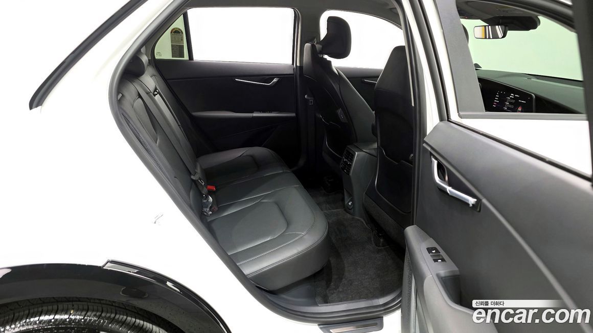 Kia Niro 2025