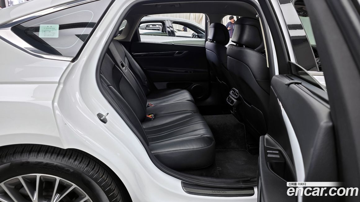 Genesis G80 2022