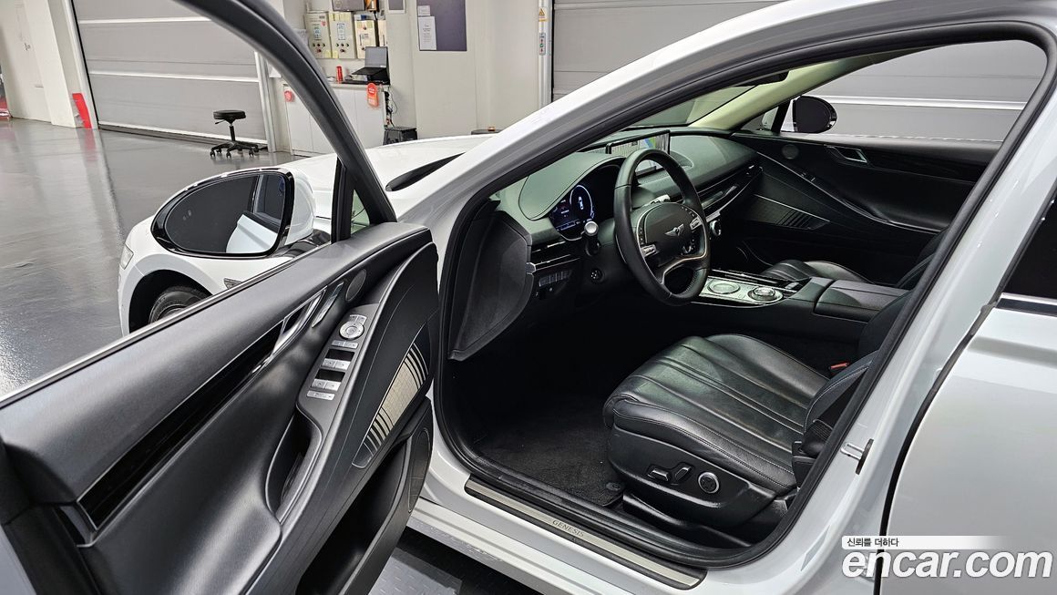 Genesis G80 2021