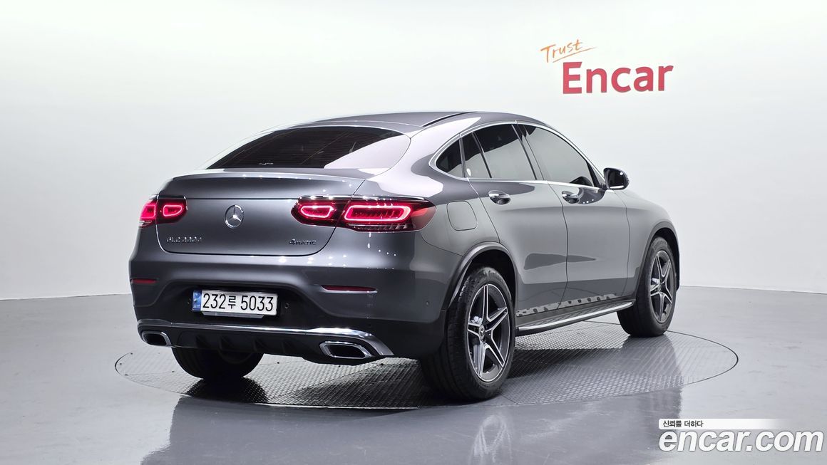 Mercedes-Benz GLC-Class 2021