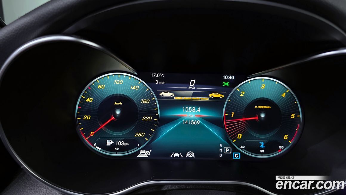 Mercedes-Benz GLC-Class 2021