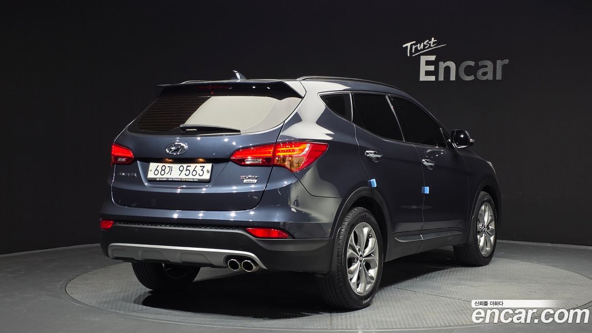 Hyundai Santafe 2015