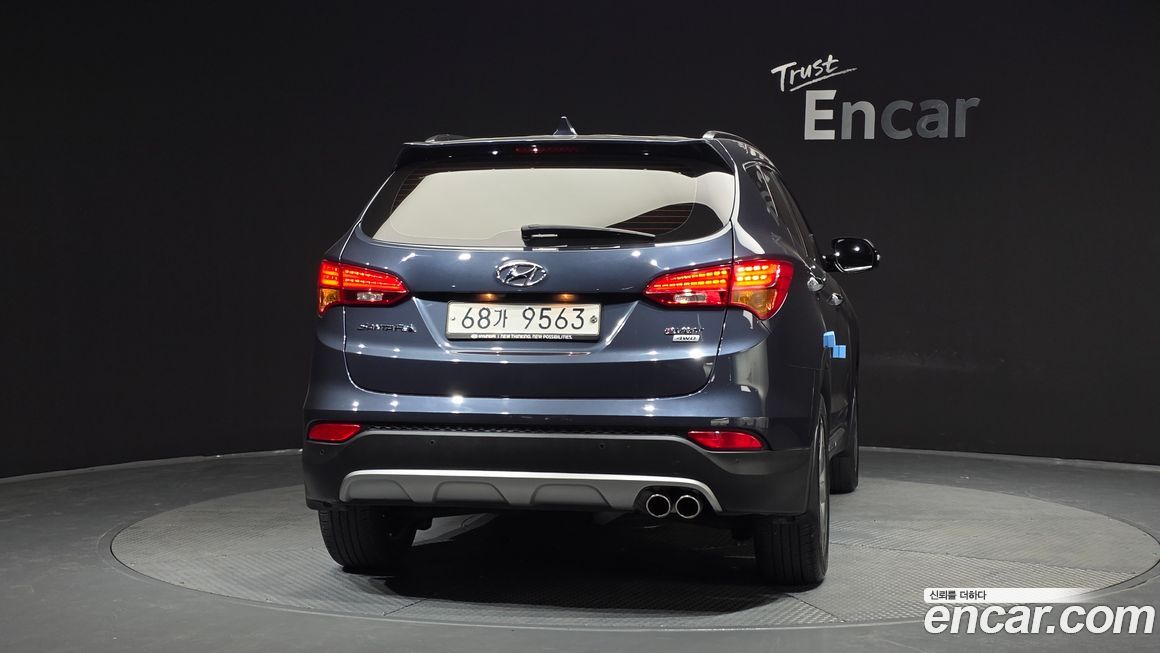 Hyundai Santafe 2015