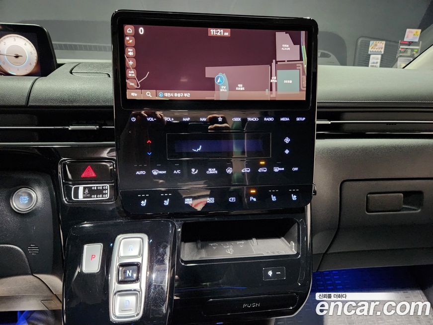 Hyundai Staria 2023