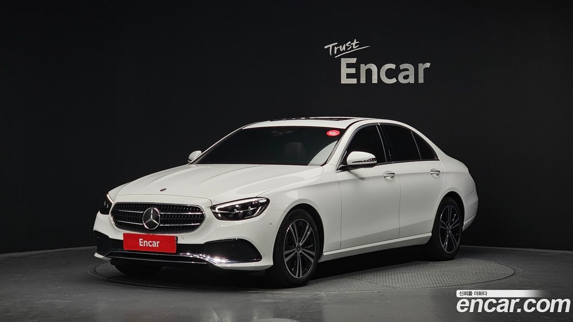 Mercedes-Benz E-Class 2021