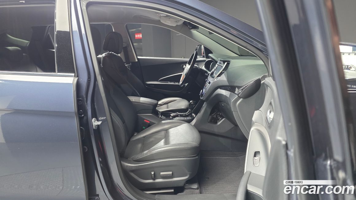 Hyundai Santafe 2015