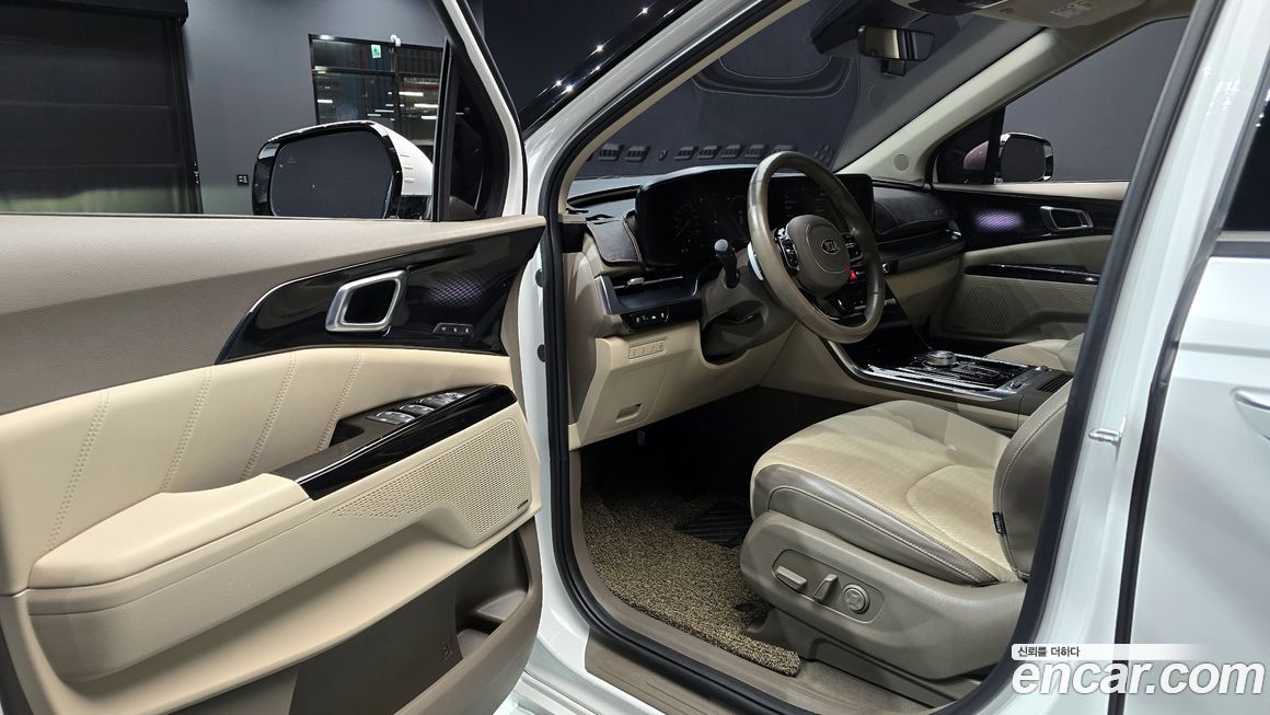 Kia Canival 2021
