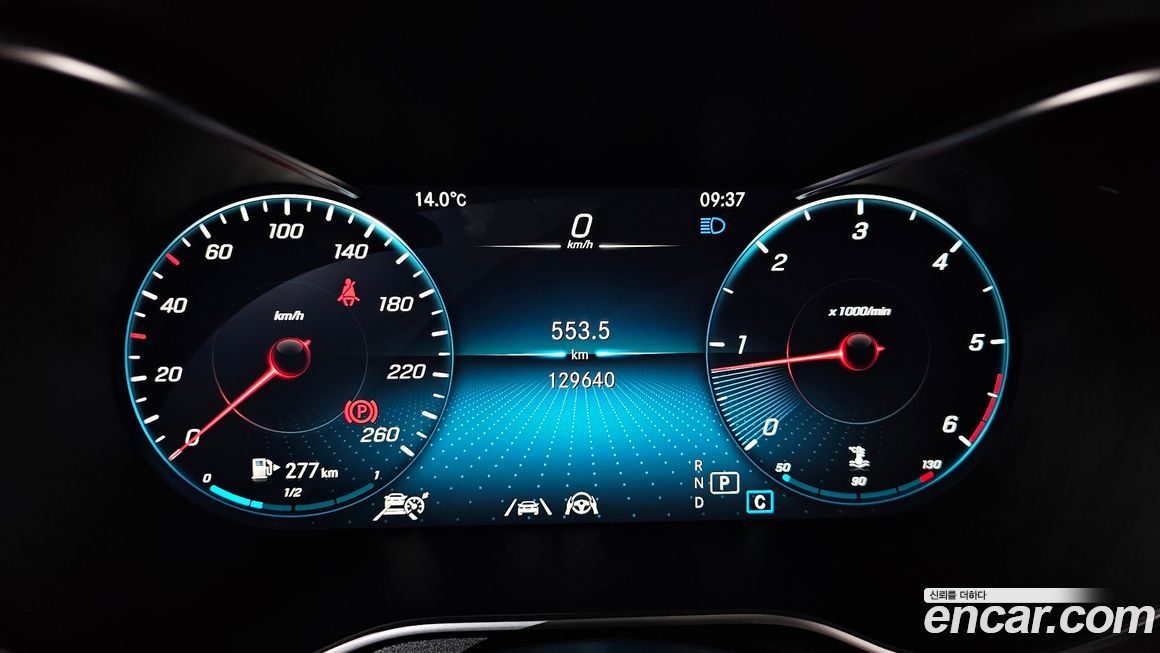 Mercedes-Benz GLC-Class 2021