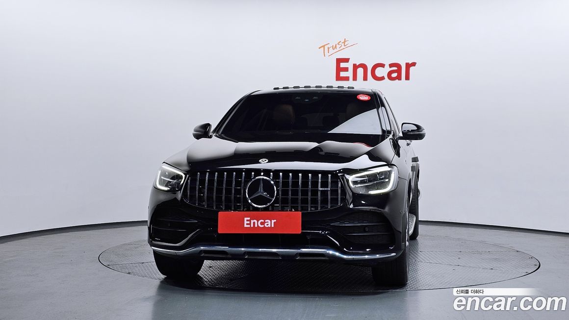 Mercedes-Benz GLC-Class 2021