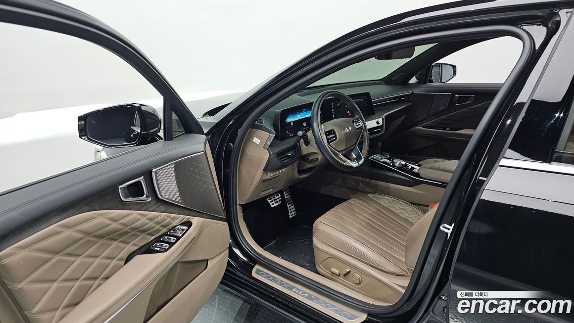 Kia K8 2023
